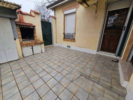 Maison de plain-pied à vendre 304 500 € 2 pièces 1 chambre 44 m² 178 m² de terrain Fourchette-Polangis Champigny-sur-Marne 94500