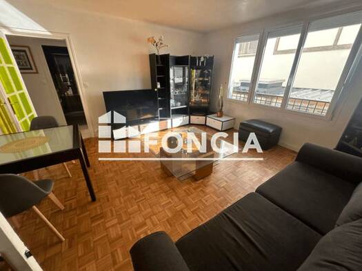 Appartement à louer 850 € 3 pièces 2 chambres 64,04 m² Étage 1/6 Centre Brest 29200
