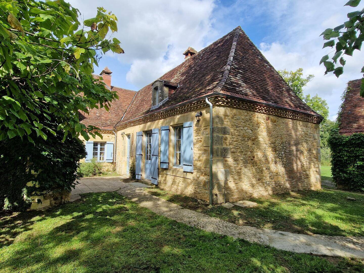 Maison à vendre, 246m², SAINT FELIX DE REILLAC ET MORTEMART