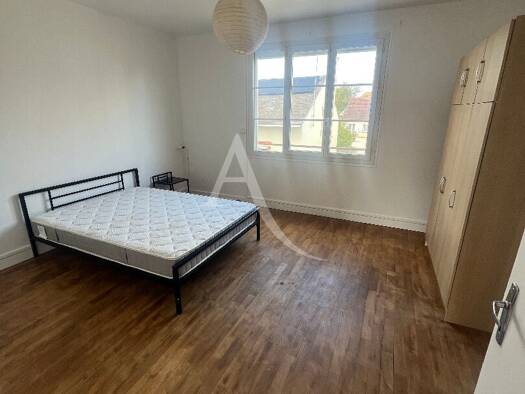 Colocation à louer 450 € 1 pièce 23 m² 1er étage Acacias-Bannier-Groues Orléans 45000