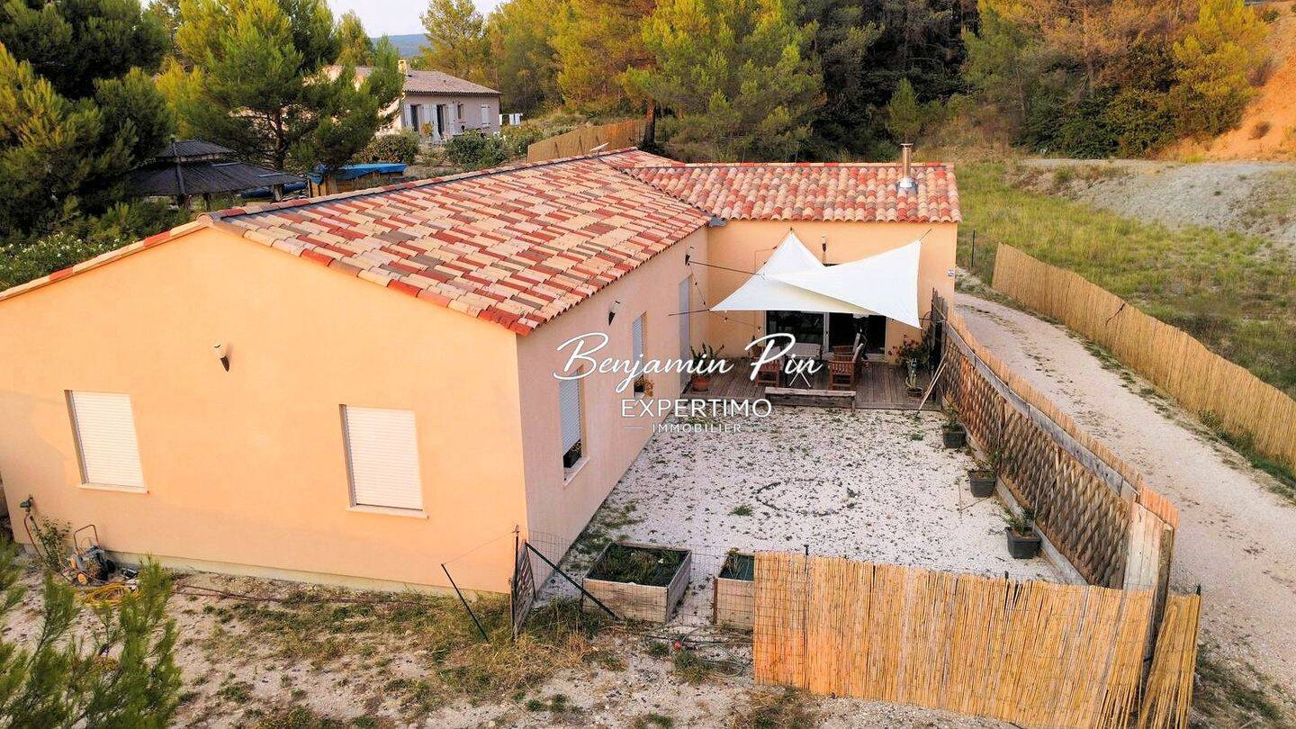 Maison à vendre, 135m², SAINT SATURNIN LES APT