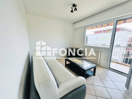 Appartement à louer 1 100 € 3 pièces 2 chambres 71,9 m² 3ème étage Cités Thonon-les-Bains 74200