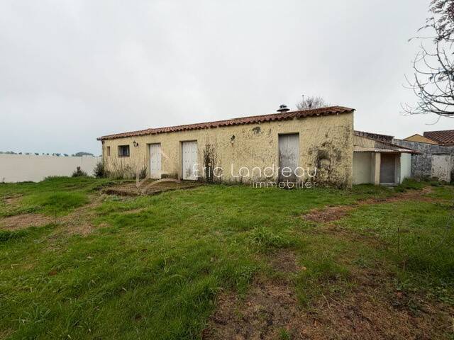 Maison à vendre, 220m², TALMONT SAINT HILAIRE
