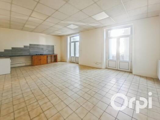 Appartement à louer 534 € 2 pièces 1 chambre 90,4 m² 1er étage Centre Est Loriol-sur-Drôme 26270