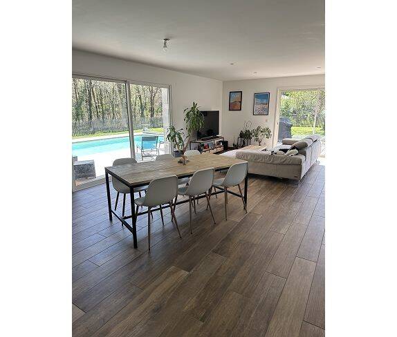 Maison à vendre, 130m², GRAYAN ET L'HOPITAL