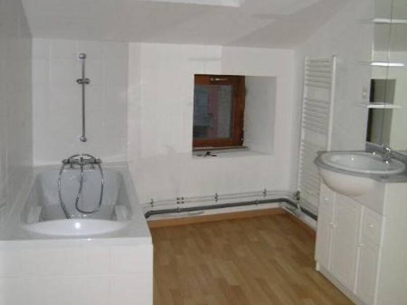 Maison à louer, 77m², SAINT JUST SAINT RAMBERT