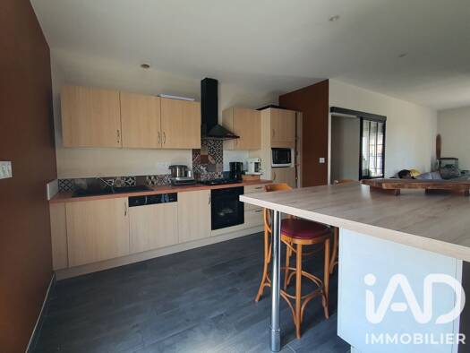 Maison à vendre 239 500 € 5 pièces 3 chambres 103 m² 797 m² de terrain Essarts en Bocage 85140
