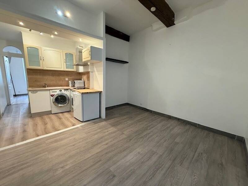 Maison à louer, 27m², HYERES