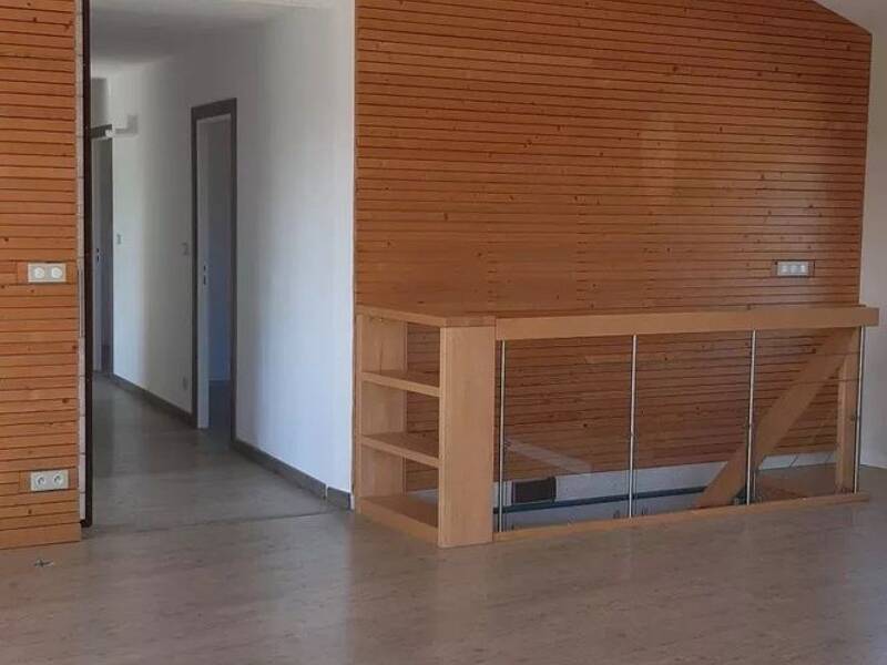 Maison à louer, 145m², RUELLE SUR TOUVRE