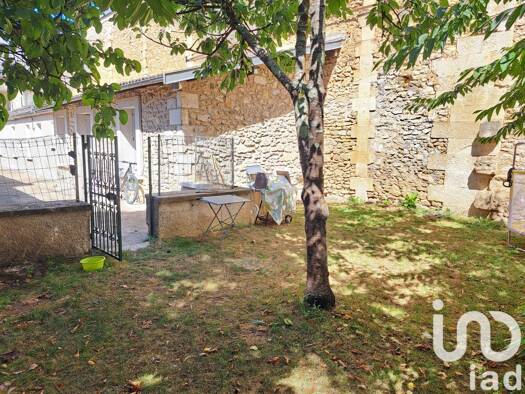 Maison de plain-pied à vendre 138 000 € 4 pièces 3 chambres 82 m² 650 m² de terrain Saint Martin Périgueux 24000