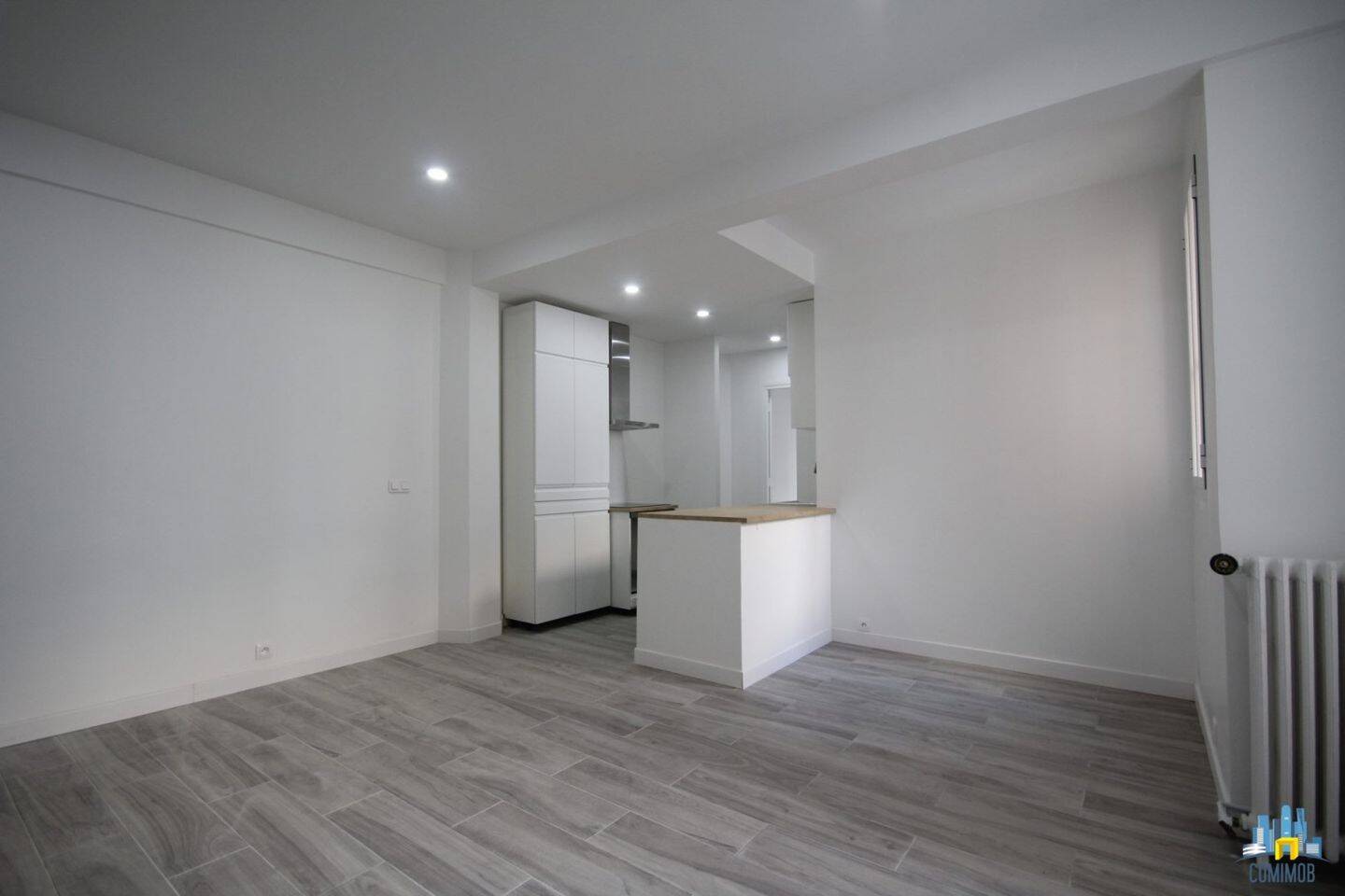 Maison à louer, 45m², COURBEVOIE