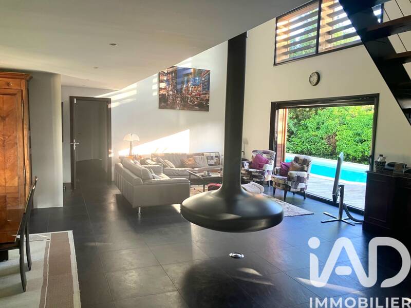 Maison à vendre, 317m², ETIOLLES