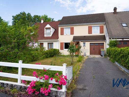 Maison à vendre 260 000 € 5 pièces 3 chambres 110 m² Centre Sud Cesson 77240