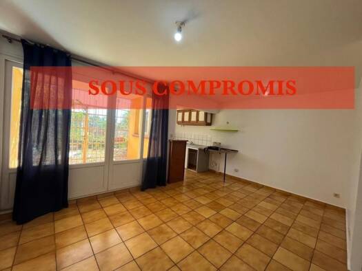 Appartement à vendre 130 000 € 2 pièces 1 chambre 42,6 m² RDC Mamoudzou 97605