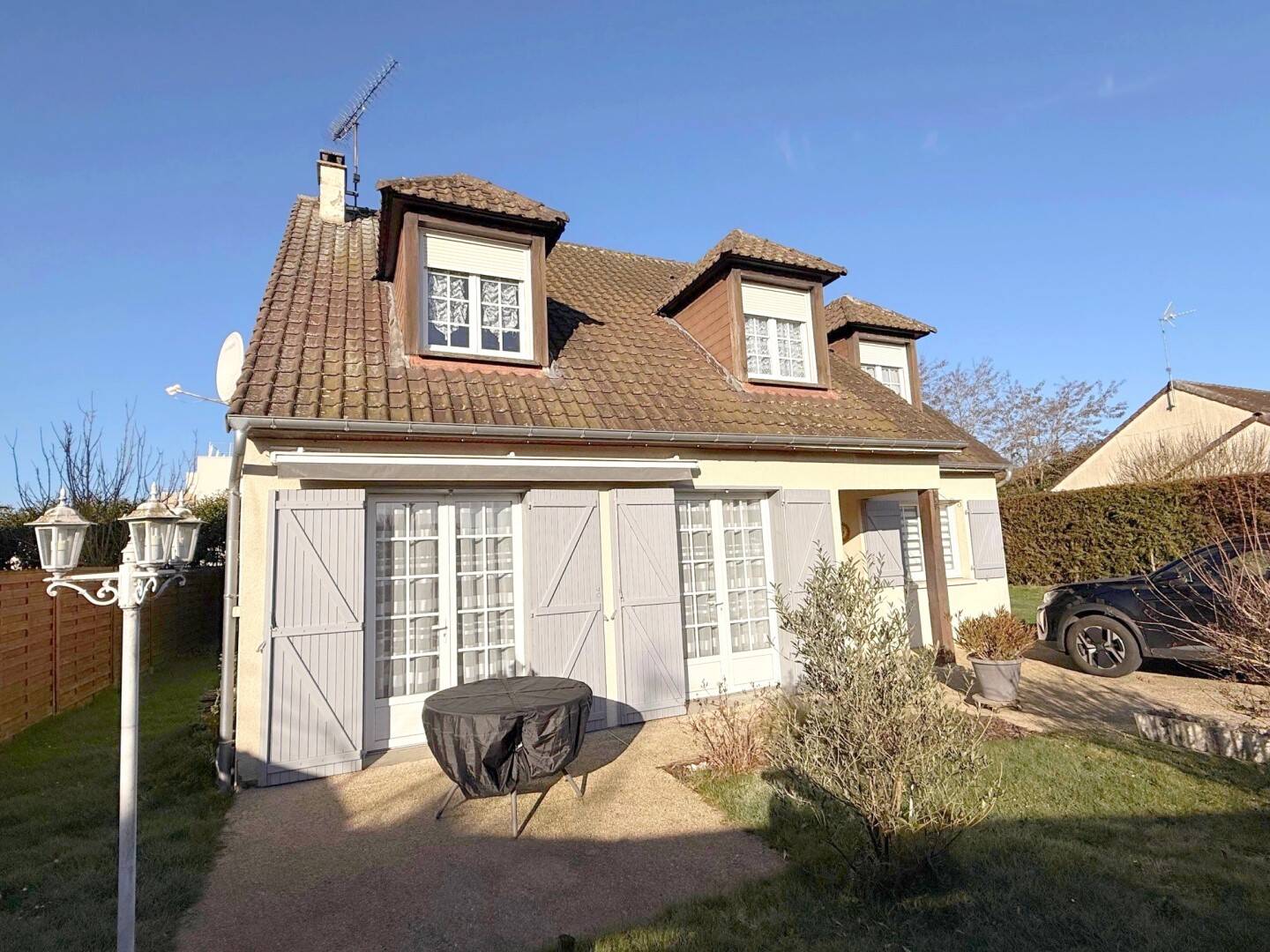 Maison à vendre, 138m², HOUDAN