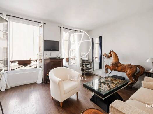 Appartement à vendre 630 000 € 2 pièces 1 chambre 49,63 m² Étage 4/5 Arts et Métiers Paris 3ème arrondissement 75003