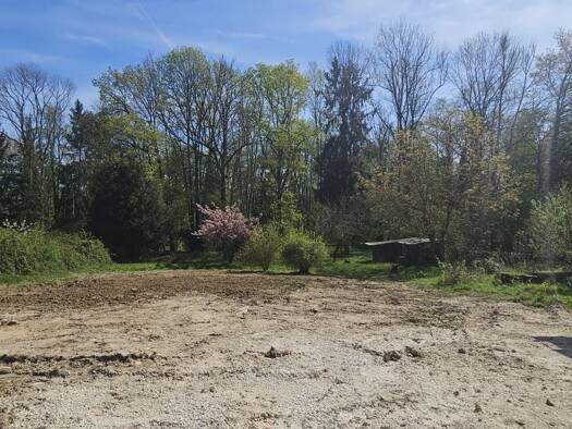 Terrain constructible viabilisé à vendre 83 000 € 4 155 m² de terrain Verdelot 77510