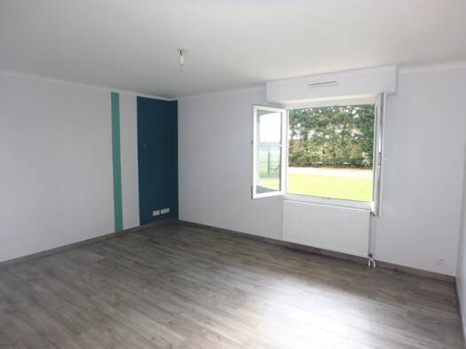 Appartement à louer 780 € 3 pièces 2 chambres 52 m² 3 étages Saint-Jacques Nantes 44200