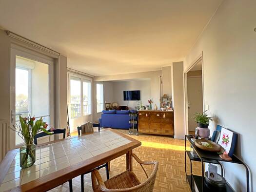 Appartement à vendre 261 000 € 4 pièces 3 chambres 80 m² 3ème étage Lorient-Saint Brieuc Rennes 35000