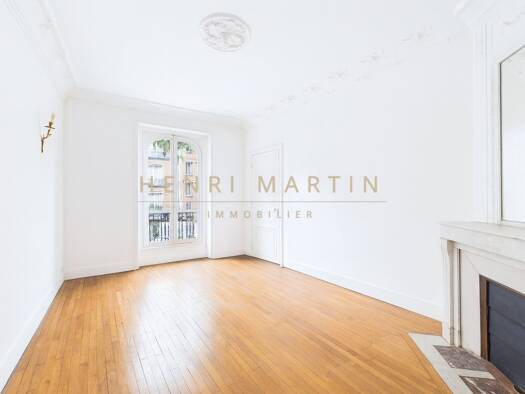 Appartement à vendre 699 000 € 4 pièces 2 chambres 70 m² 1er étage Olympiades-Choisy Paris 13ème arrondissement 75013