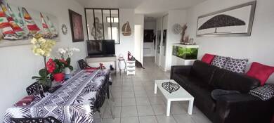 Appartement à vendre 199 500 € 3 pièces 2 chambres 61 m² Étage 2/1 Les Mathes 17570