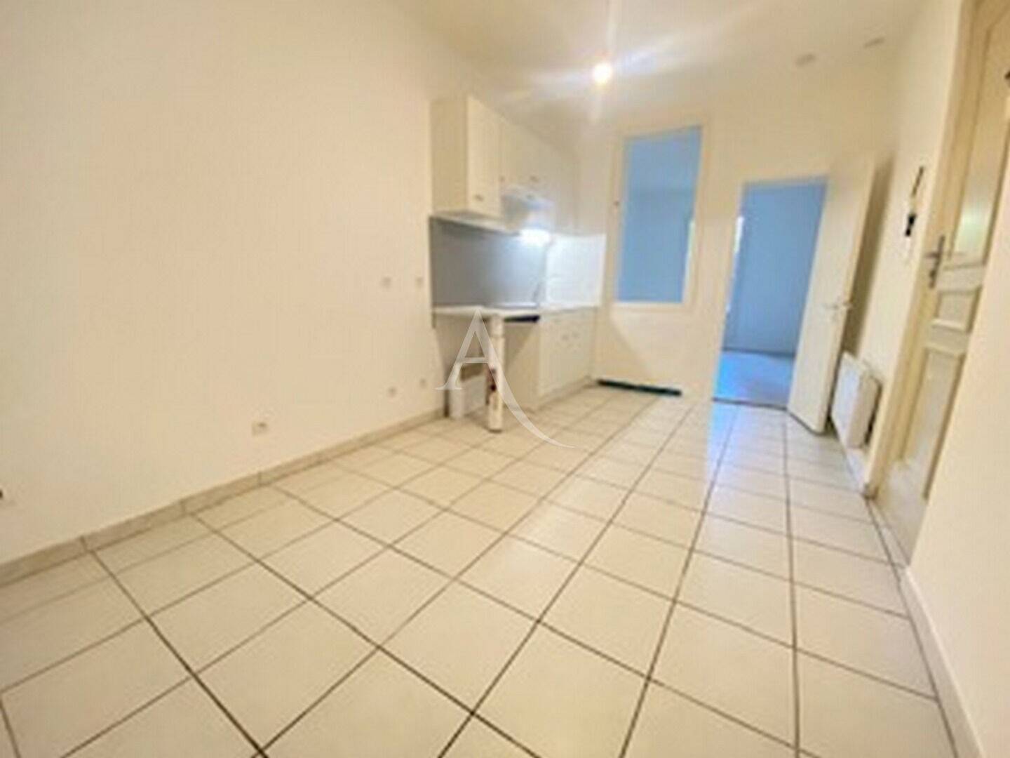 Maison à louer, 27m², NARBONNE