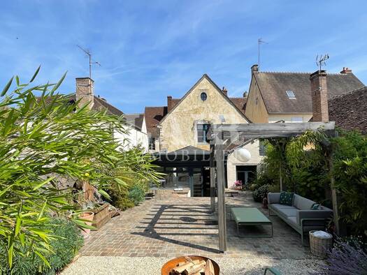 Maison à vendre 600 000 € 5 pièces 3 chambres 167 m² 259 m² de terrain Bellême 61130
