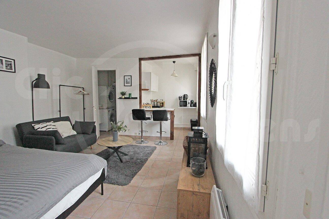 Maison à louer, 24m², VERSAILLES