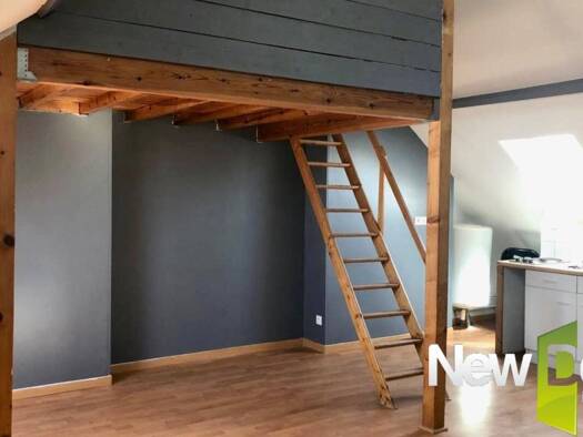 Maison à vendre 240 000 € 6 pièces 1 chambre 115 m² 405 m² de terrain Centre-Neuf Bourg-Quesnoy-Delsaux-Musée-Cannoniers-Gare Valenciennes 59300