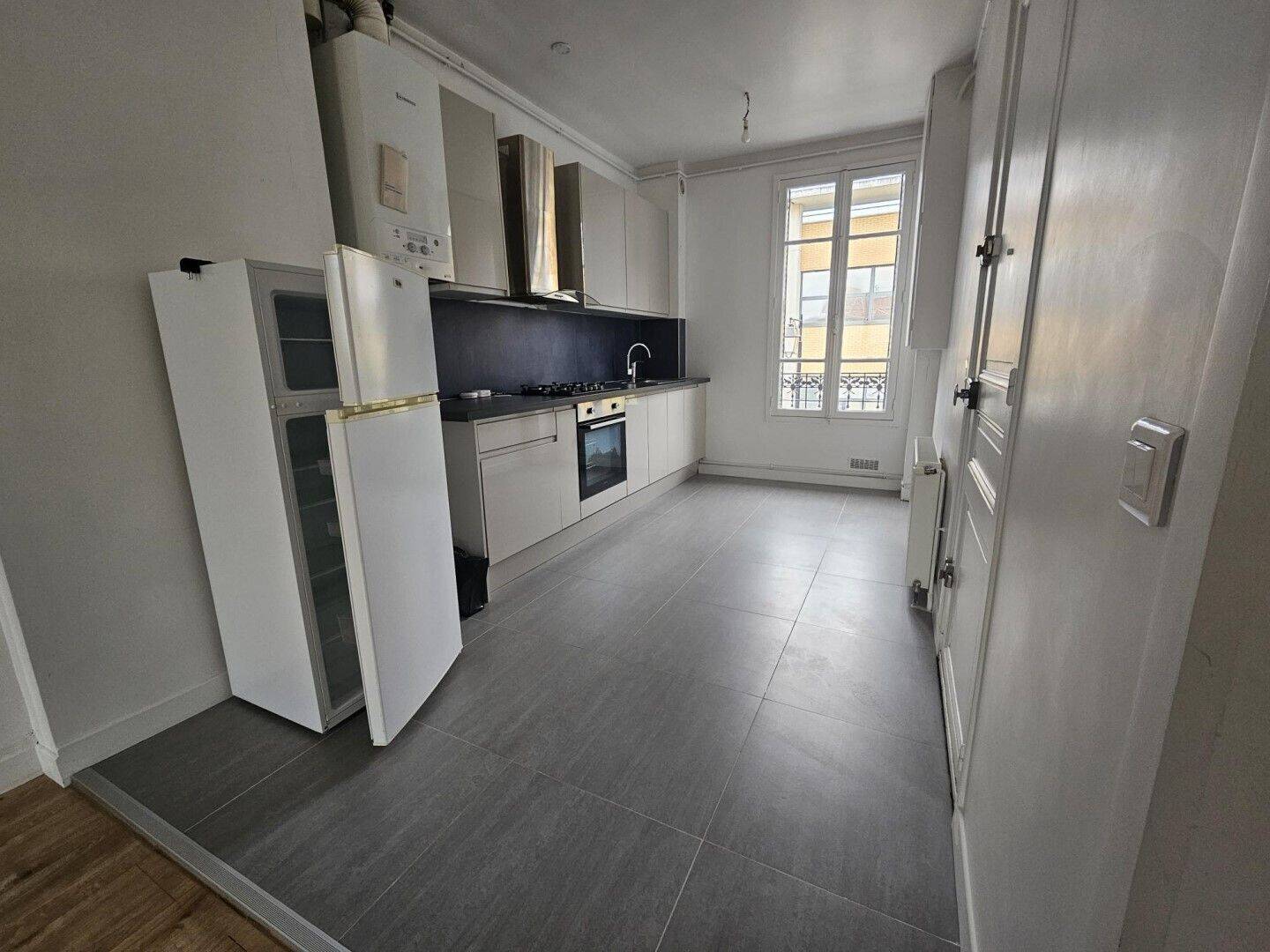 Maison à louer, 47m², COURBEVOIE