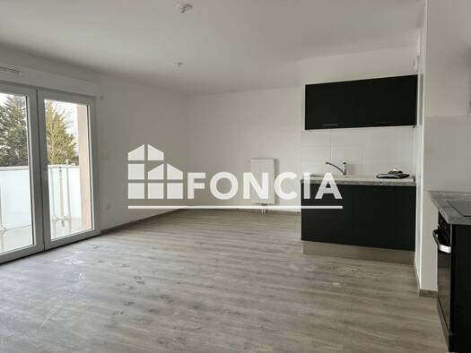 Appartement à louer 723 € 3 pièces 2 chambres 62,9 m² Étage 3/4 Faubourg Saint Catherine-Faubourg de Paris-Le Vignole Valenciennes 59300