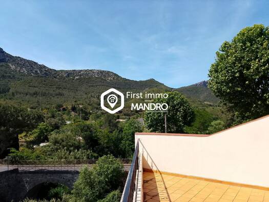 Maison à vendre 150 000 € 7 pièces 5 chambres 181 m² 114 m² de terrain Maury 66460
