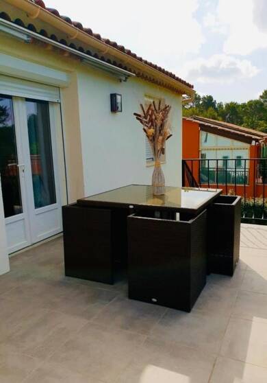 Appartement à louer 640 € 2 pièces 1 chambre 30 m² Est Lorgues 83510
