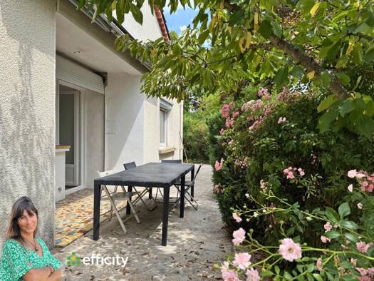 Maison de plain-pied à vendre 225 000 € 5 pièces 4 chambres 103 m² 1 662 m² de terrain Civens 42110
