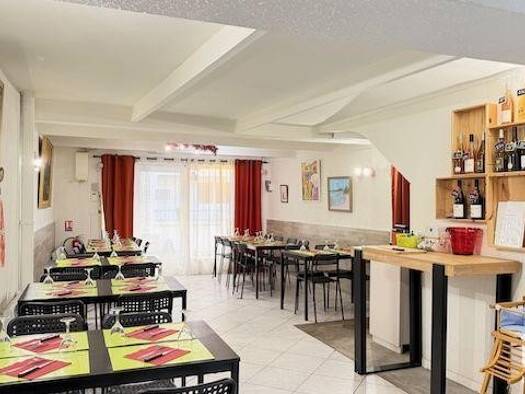 Local commercial à vendre 71 500 € 129 m² de surface de vente Mudaison 34130