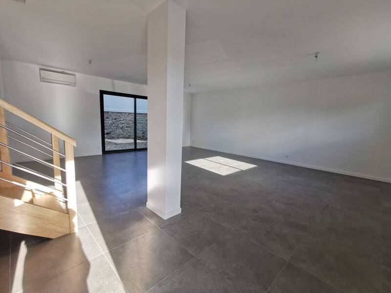 Maison à louer, 106m², PIGNAN