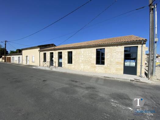 Local commercial à louer 1 500 € 60 m² de surface de vente divisible Lesparre-Médoc 33340