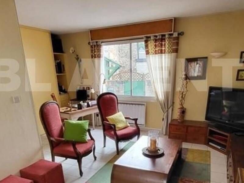 Maison à vendre, 195m², MONTSURS