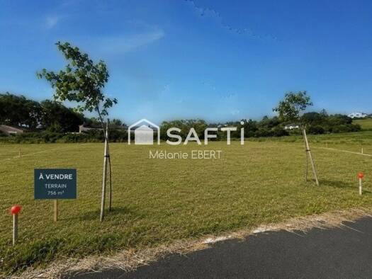 Terrain constructible viabilisé à vendre 105 000 € 756 m² de terrain Saint-Sulpice-la-Pointe 81370