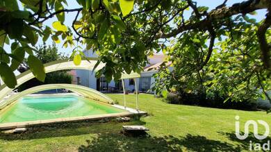 Maison à vendre 677 000 € 7 pièces 6 chambres 190 m² 818 m² de terrain Douet Saint-Sébastien-sur-Loire 44230