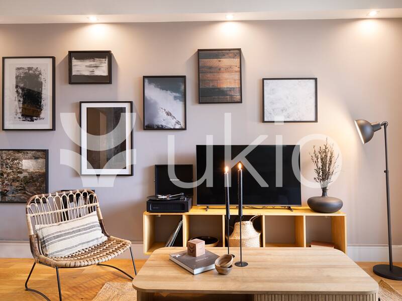 Maison à louer, 55m², PARIS 18E