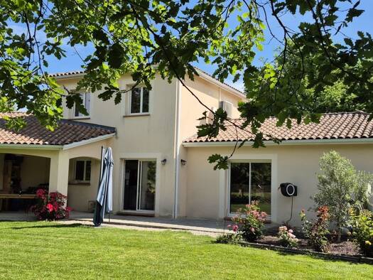 Maison à vendre 310 000 € 4 pièces 3 chambres 145 m² 1 000 m² de terrain Montech 82700