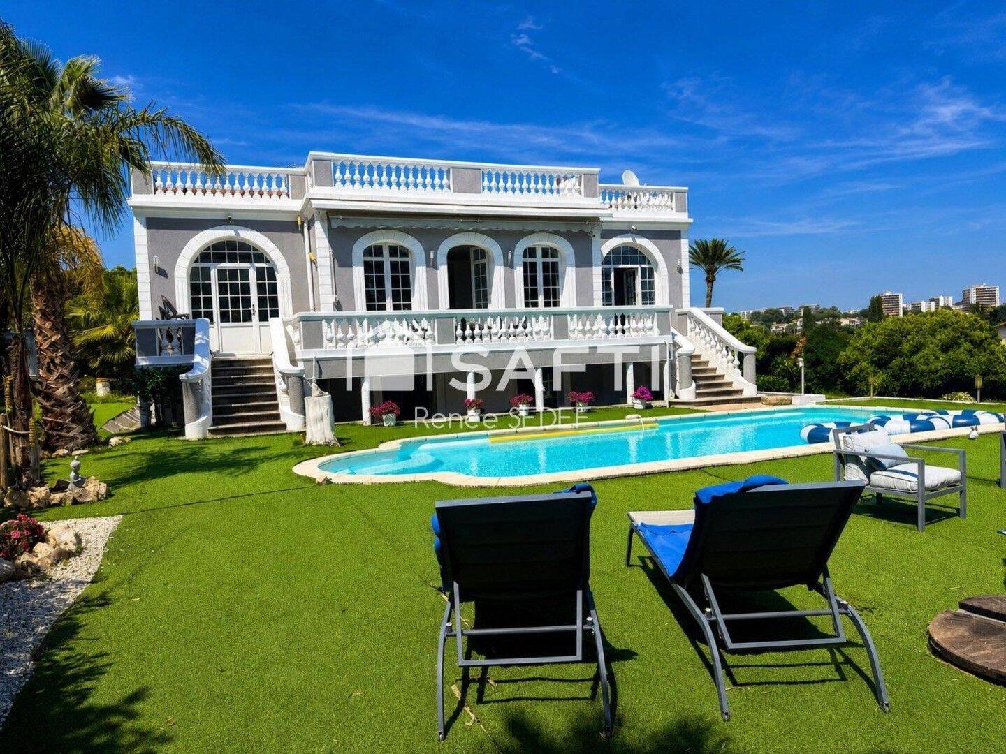 Maison à vendre, 183m², ANTIBES