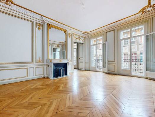 Appartement à louer 6 085 € 7 pièces 5 chambres 182 m² Étage 2/4 Paris 17ème arrondissement 75017