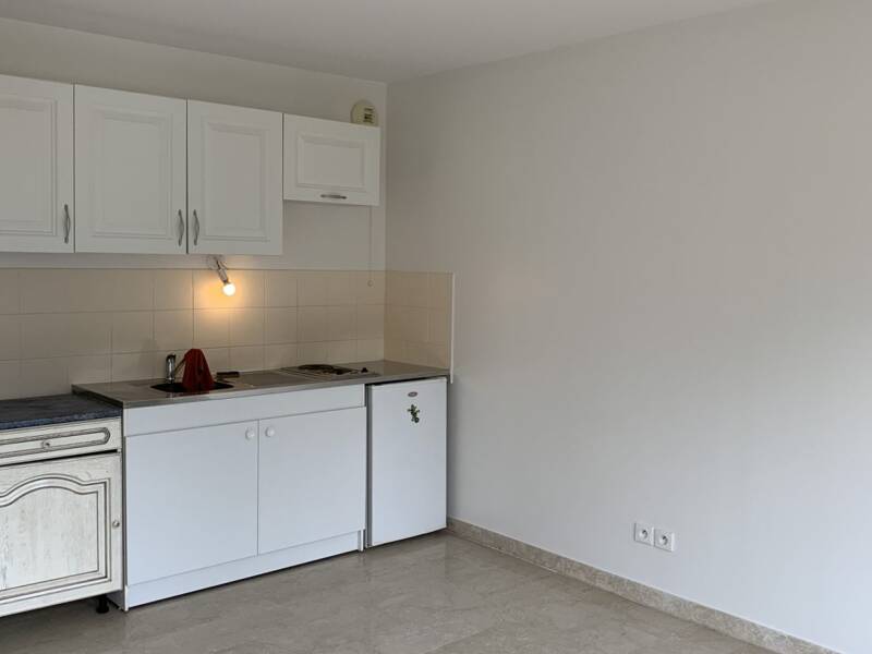 Maison à louer, 32m², CHARBONNIERES LES BAINS