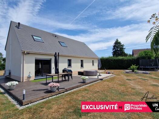 Maison à vendre 249 900 € 7 pièces 4 chambres 130 m² 1 433 m² de terrain Conches-en-Ouche 27190