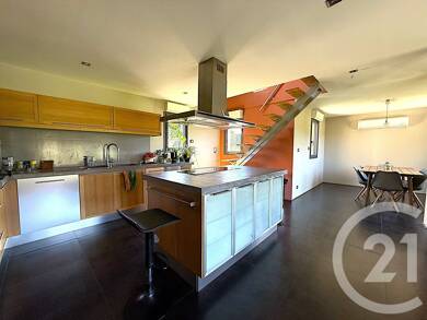 Maison à vendre 291 500 € 10 pièces 4 chambres 147,7 m² 5 800 m² de terrain Hodenc en Bray 60650