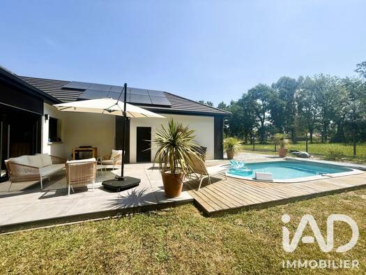 Maison à vendre 472 000 € 6 pièces 3 chambres 164 m² 1 131 m² de terrain Arbus 64230