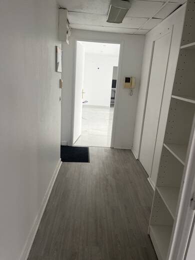 Espace bureau à louer 1 900 € 120 m² de bureaux Reste des Chenes-Le Ponceau Cergy 95000