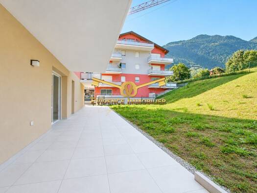Appartement à vendre 378 000 € 4 pièces 3 chambres 90,7 m² RDC/2 Grand-Aigueblanche 73260